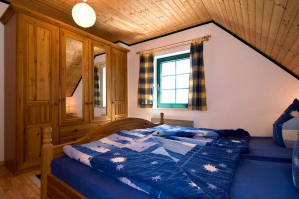 Trollhus - Grosses Familienfreundliches Ferienhaus Born Eksteriør bilde