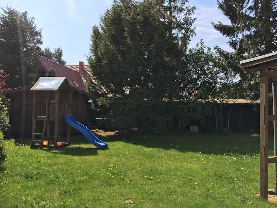 Trollhus - Grosses Familienfreundliches Ferienhaus Born Eksteriør bilde